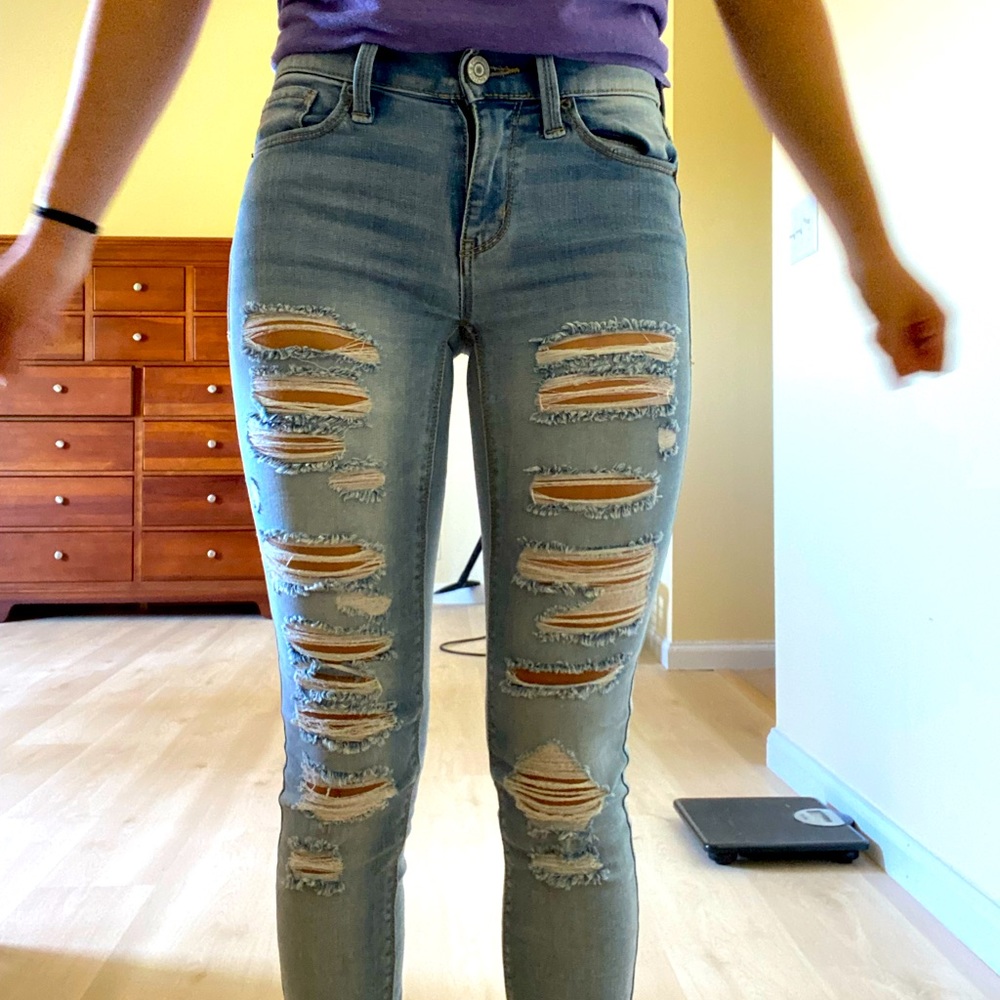 Mudd ripped jeans